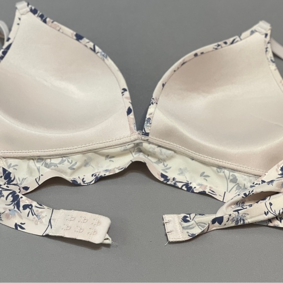 Lucky Brand Wireless Floral Full Coverage Bra Stretch Pink Blue 36B Feminine - Picture 9 of 11